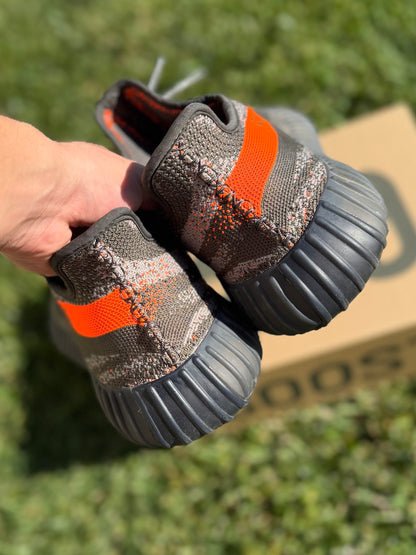(Used Size 11M) Yeezy 350 V2 Carbon Beluga