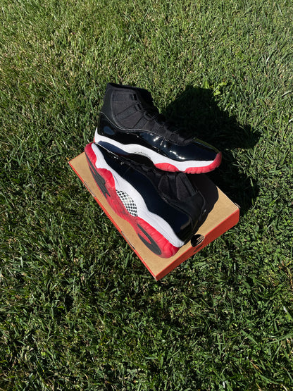 (Used Size 9.5M) Jordan 11 Bred (2019)