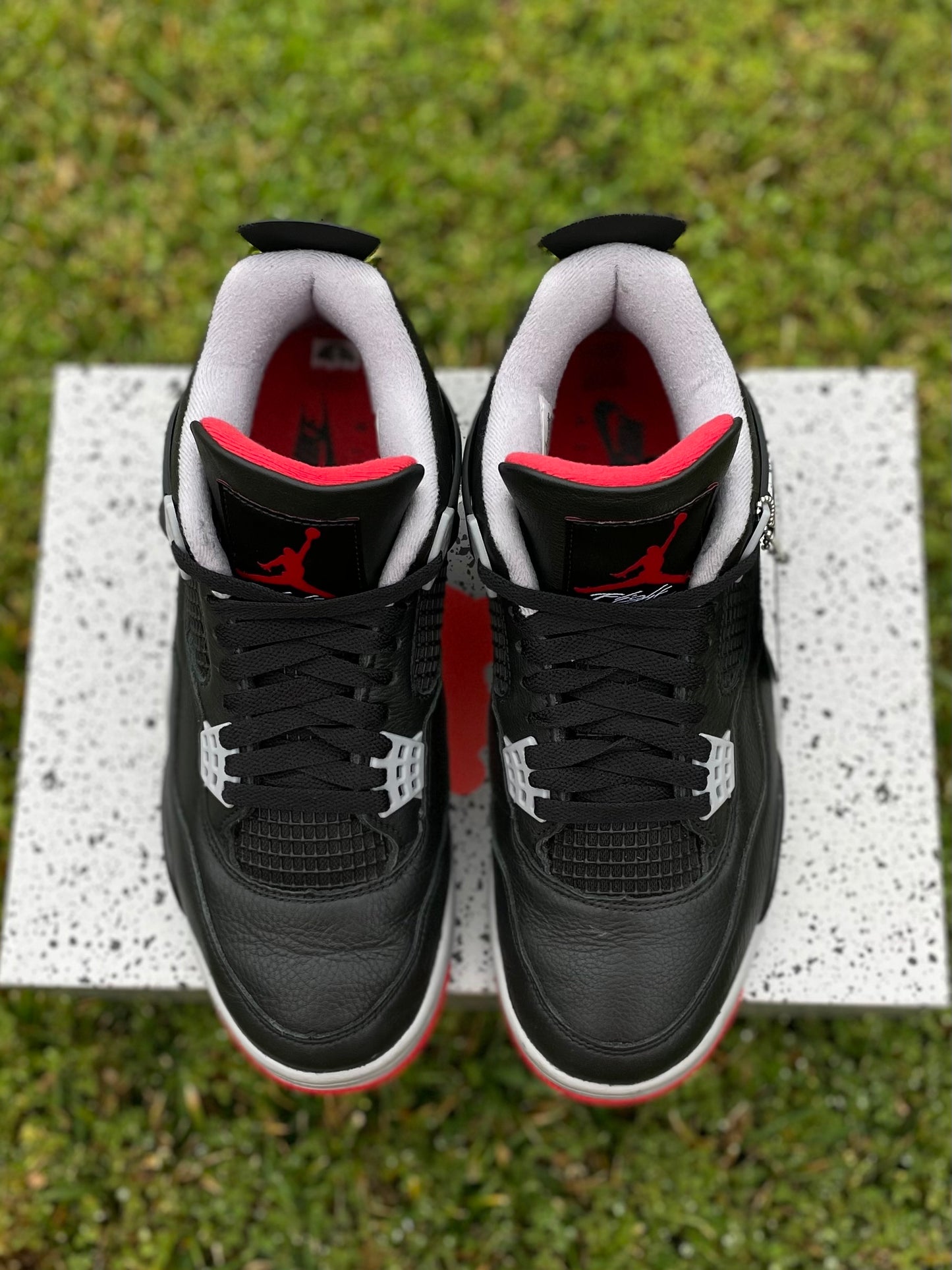 (Used Size 9M) Jordan 4 Bred Reimagined