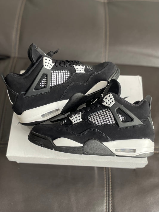 (Used Size 8.5M) Jordan 4 White Thunder