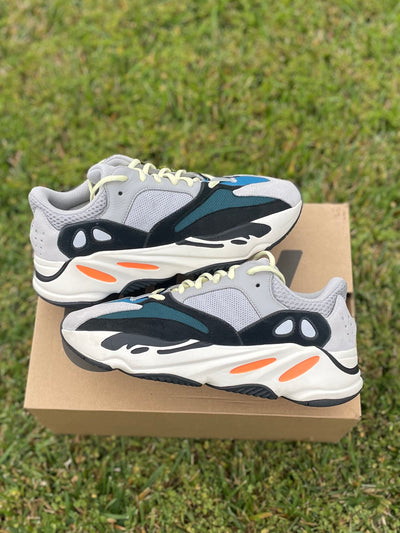 (Used Size 9M) Yeezy 700 Wave Runner