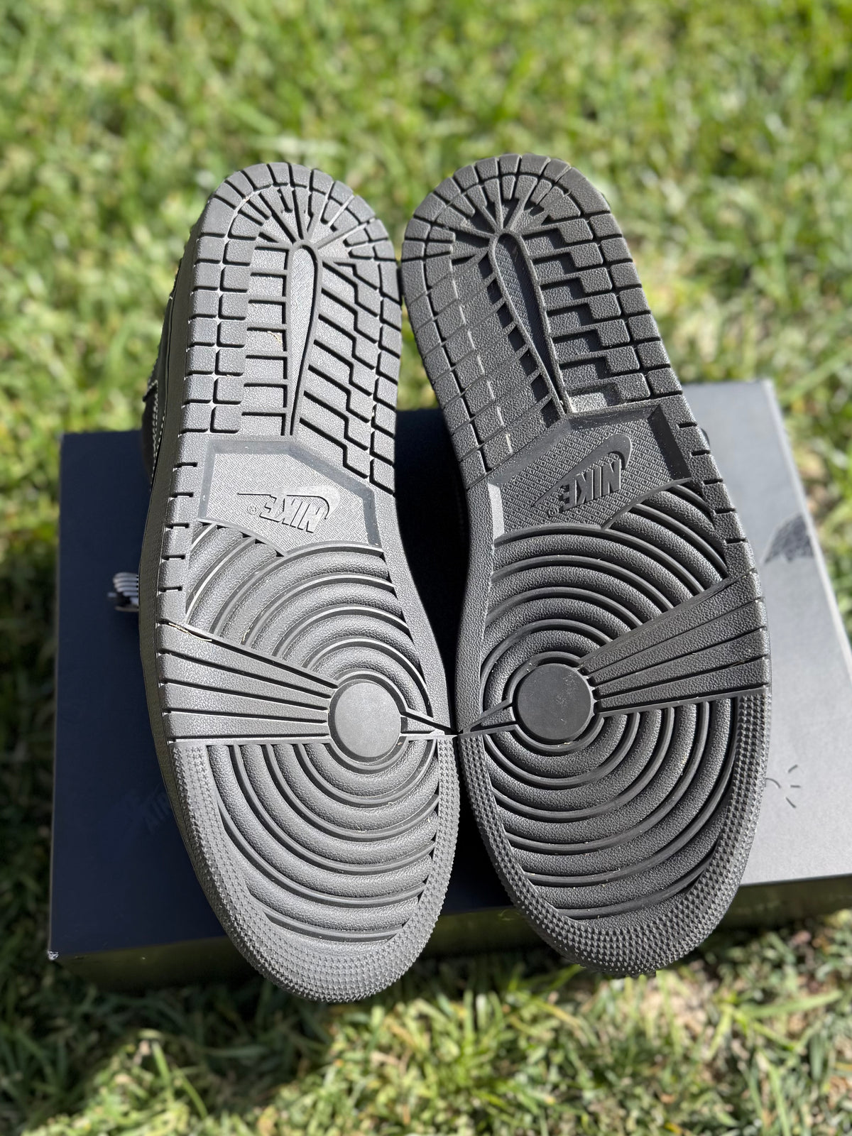 (Used Size 13M) Jordan 1 Low Travis Scott Black Phantom