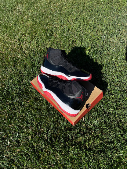 (Used Size 9.5M) Jordan 11 Bred (2019)