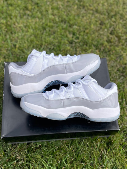 (Used Size 9.5M) Jordan 11 Low Cement Grey