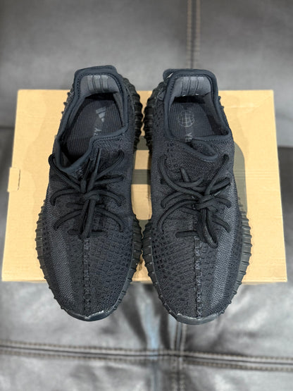 (Used Size 7.5M) Yeezy 350 V2 Onyx