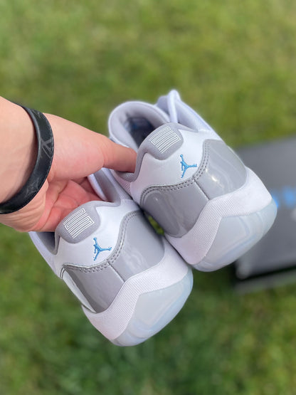 (Used Size 9.5M) Jordan 11 Low Cement Grey