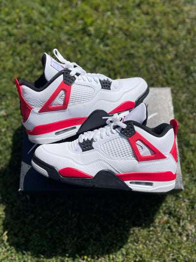 (Used Size 9.5M) Jordan 4 Red Cement