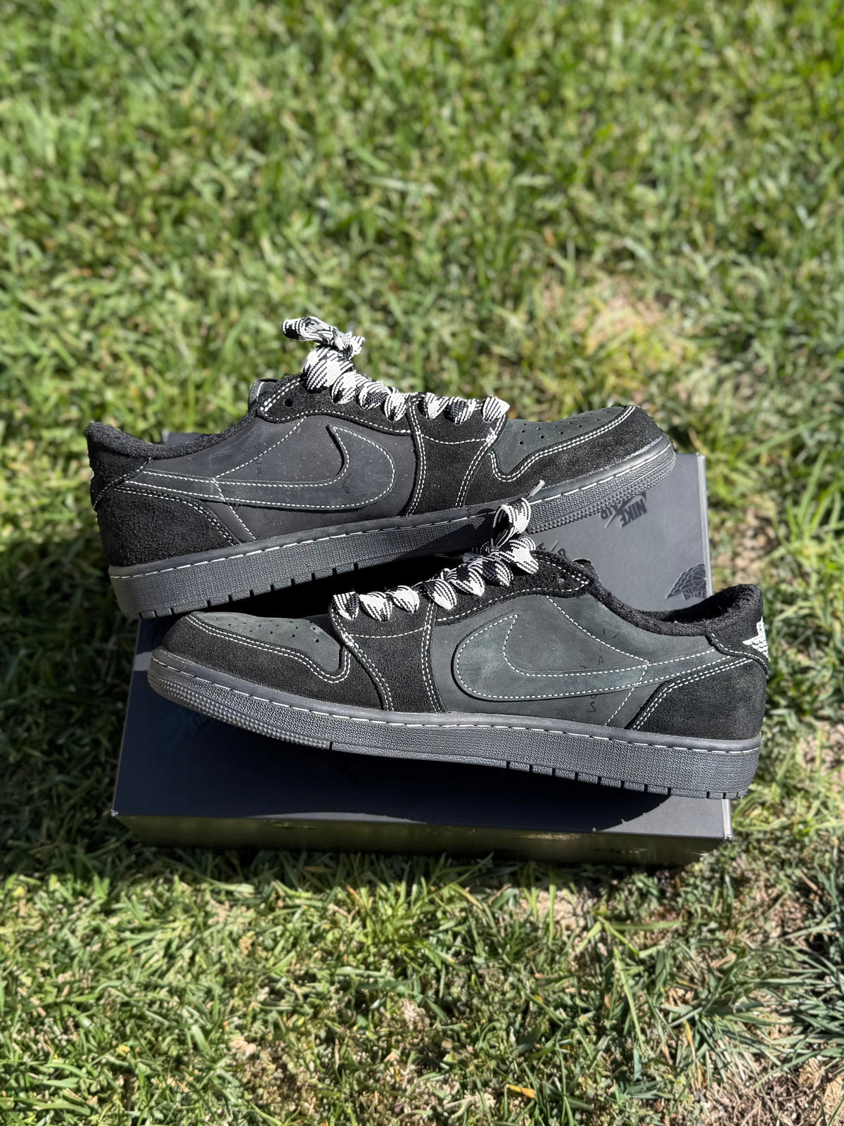 (Used Size 13M) Jordan 1 Low Travis Scott Black Phantom