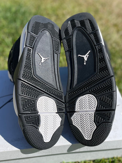 (Used Size 10.5M) Jordan 4 White Thunder