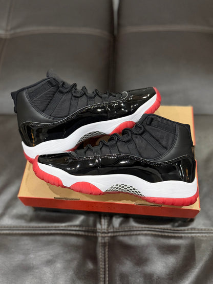 (Used Size 8.5M) Jordan 11 Bred (2019)