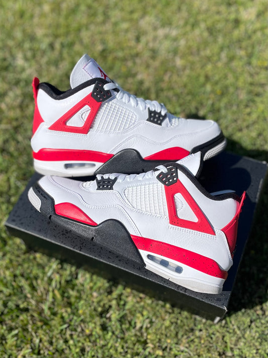 (Used Size 9M) Jordan 4 Red Cement