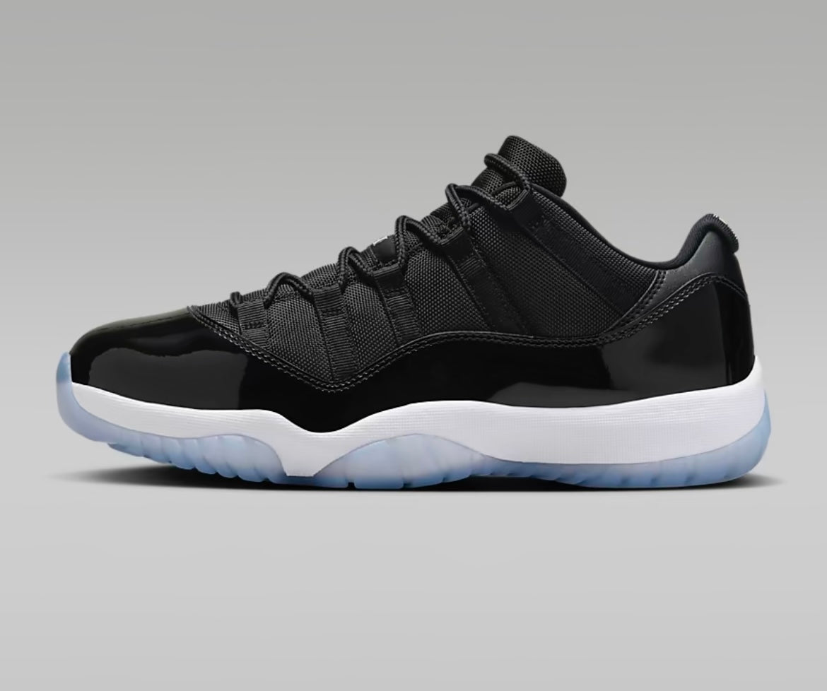 Jordan 11 Low Space Jam