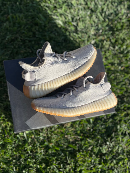 (Used Size 4M) Yeezy 350 V2 Sesame