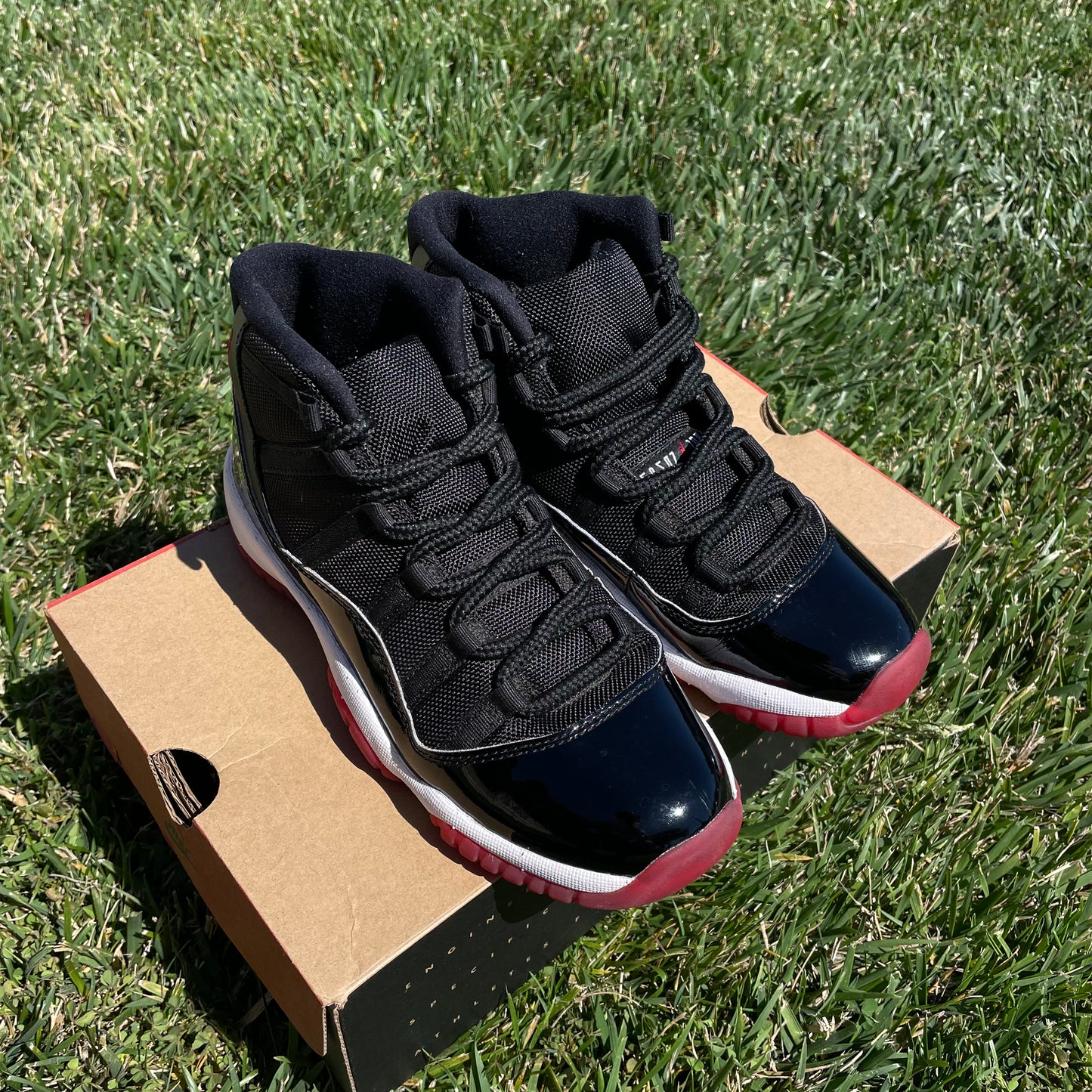 (Used Size 6.5Y) Jordan 11 Bred Playoff (2019) (GS)