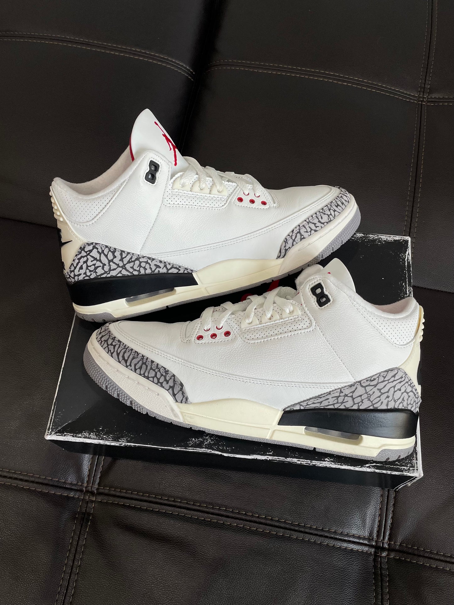 (Used Size 9.5M) Jordan 3 White Cement Reimagined