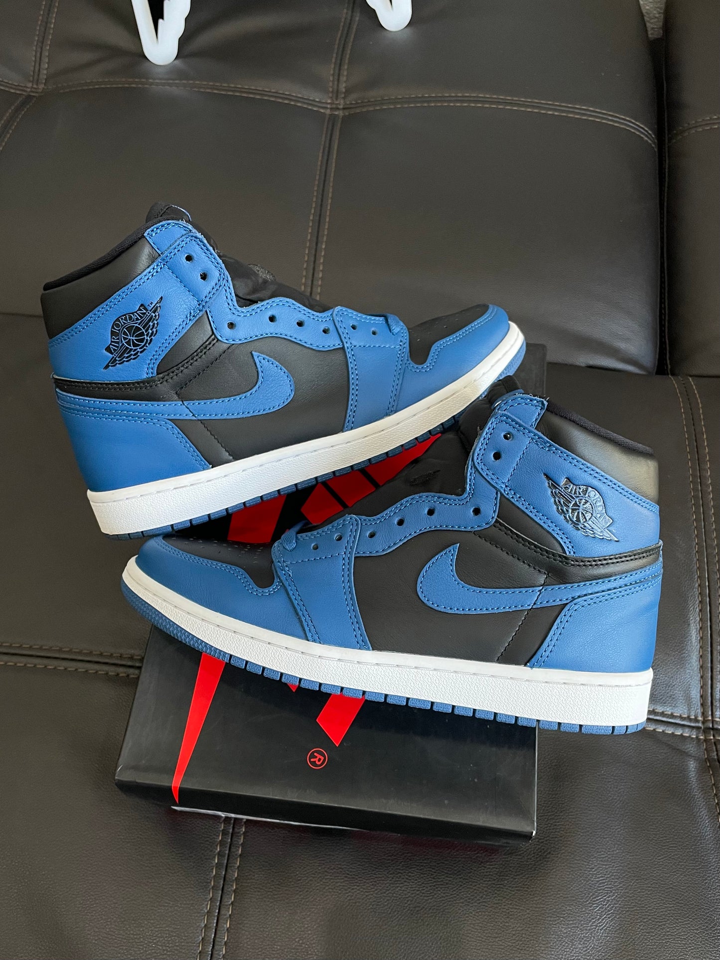 (Used Size 8.5M) Jordan 1 Marina Blue