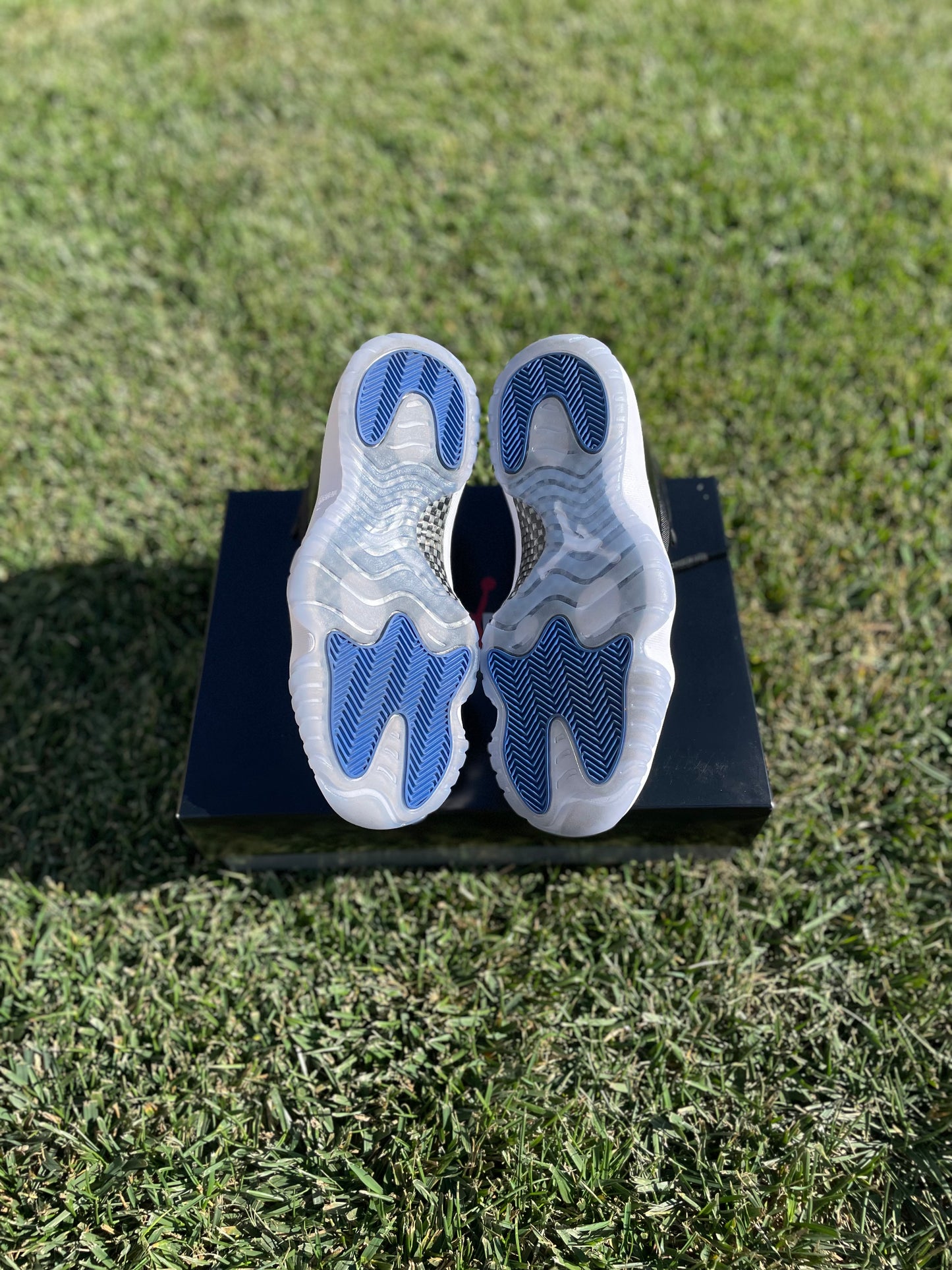 (Used Size 8.5M) Jordan 11 Low Space Jam