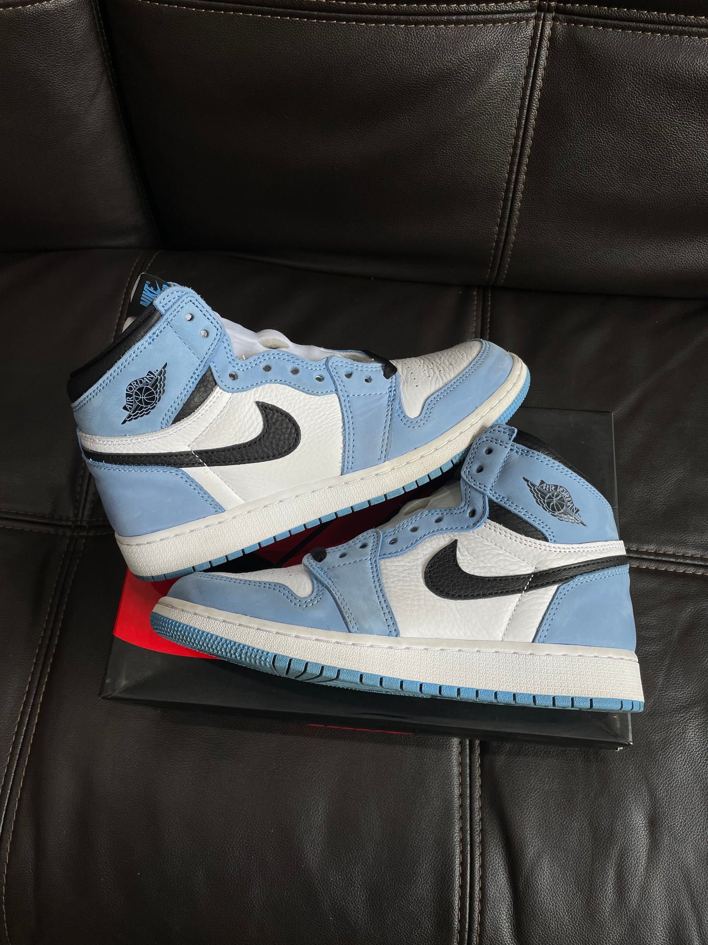 (Used Size 6.5Y) Jordan 1 University Blue (2021)