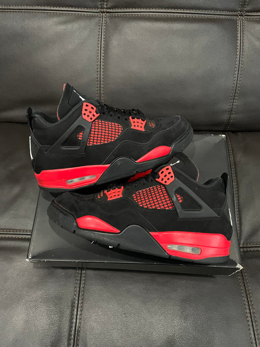 (Used Size 8M) Jordan 4 Red Thunder