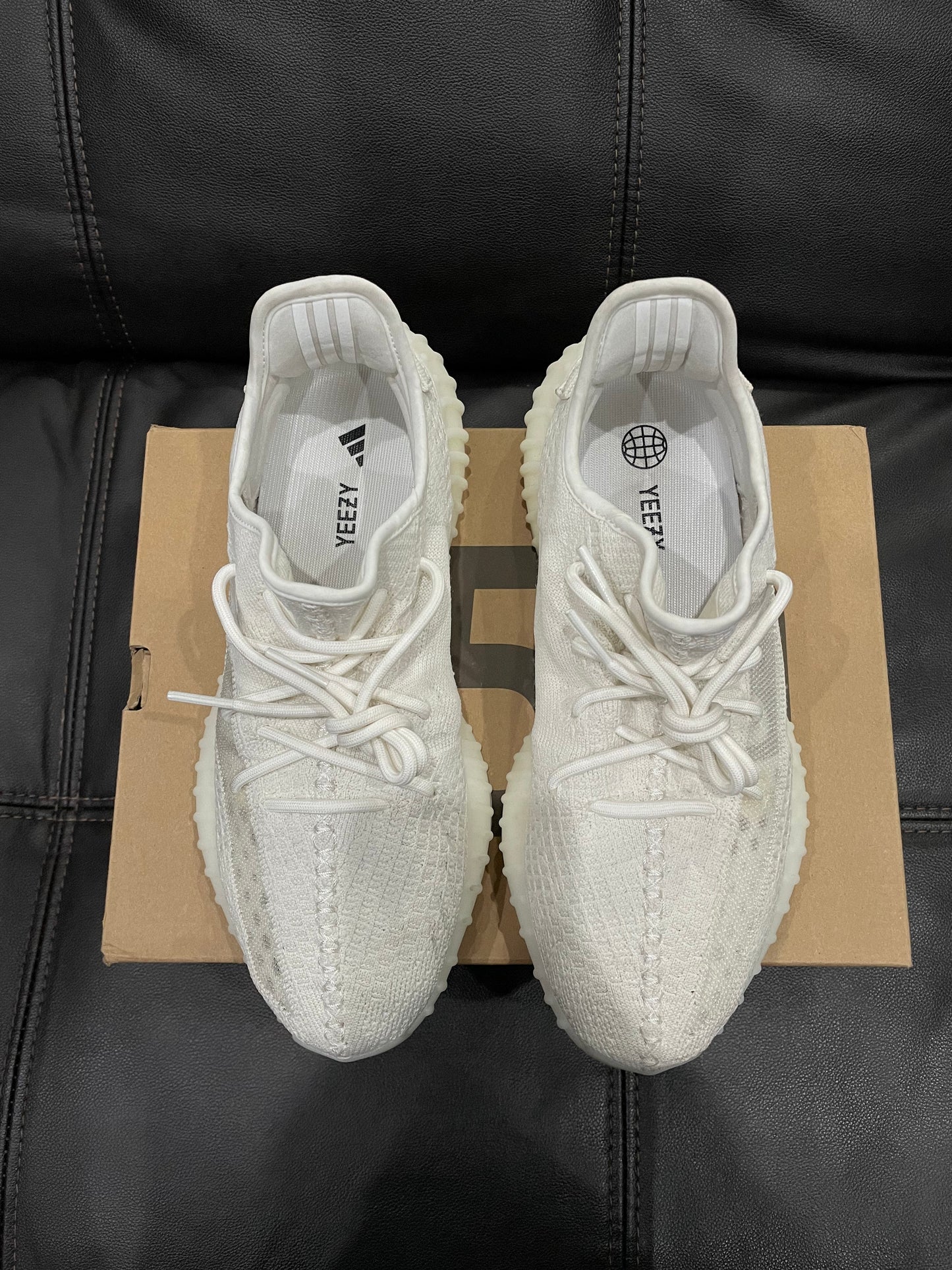 (Used Size 11M) Yeezy 350 V2 Bone