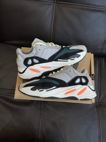 (Used Size 10M) Yeezy 700 Wave Runner