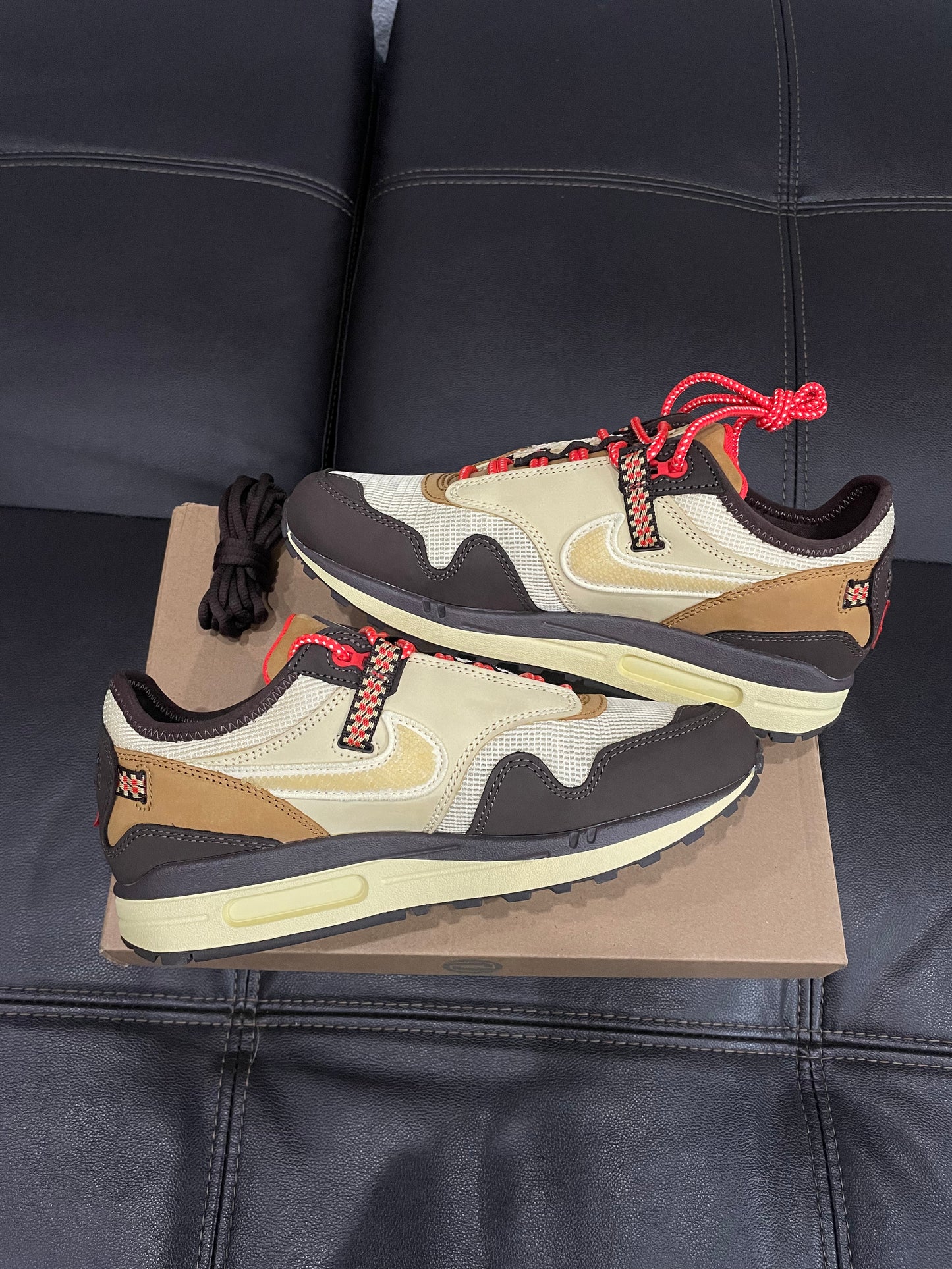 (Used Size 8M) Nike Travis Scott Air Max 1 Baroque Brown