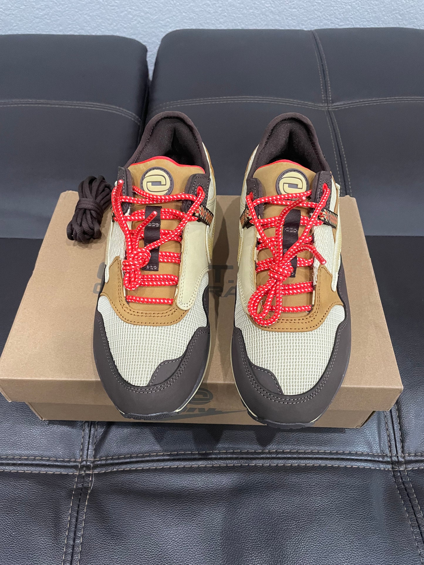 (Used Size 8M) Nike Travis Scott Air Max 1 Baroque Brown