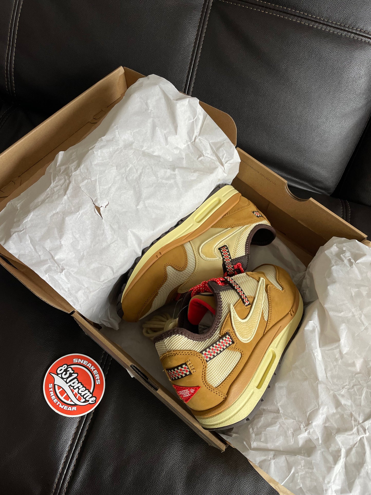 Nike Air Max 1 Travis Scott Wheat Lemon Drop